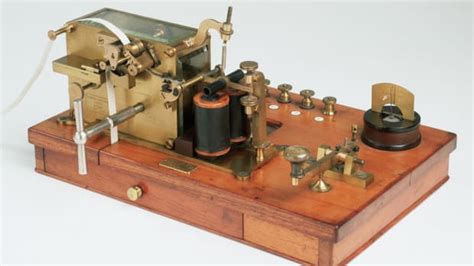 guglielmo marconi wireless telegraph device